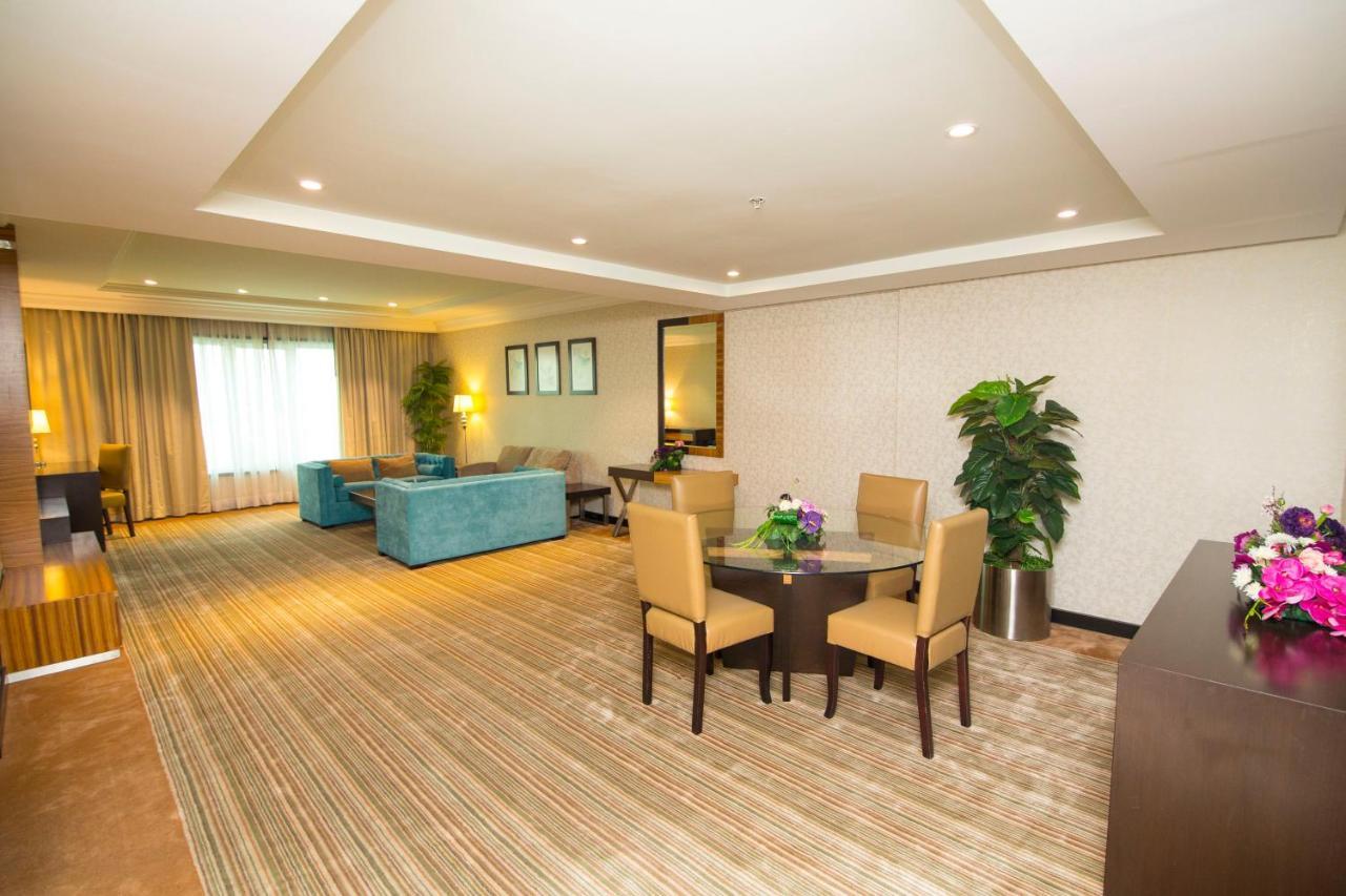 Rawda Suites Hotel Jeddah Exterior photo